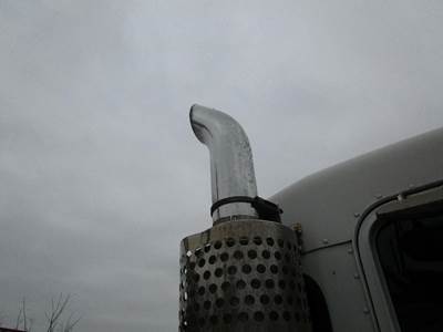 Kenworth T800 Exhaust Stack