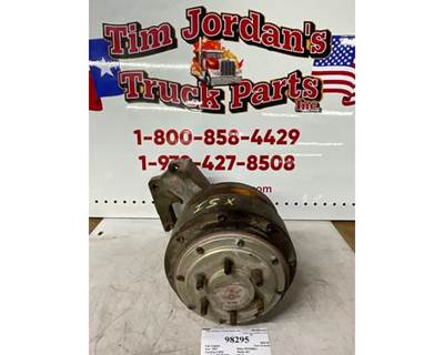 Cummins ISX Fan Clutch for a Peterbilt 387