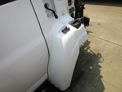 Chevrolet C4500 Right Fender Extension