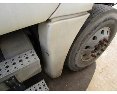 Freightliner Cascadia Right Fender Extension for a Freightliner CASCADIA 125