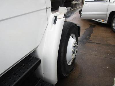 Freightliner FL70 Right Fender Extension