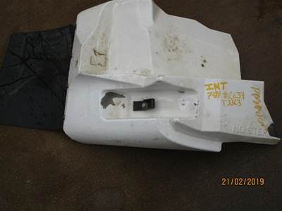 International 7400 Right Fender Extension