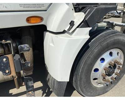 International ProStar Right Fender Extension