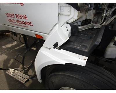 International ProStar Right Fender Extension