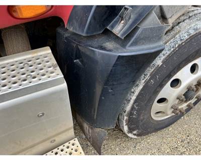 International ProStar Right Fender Extension