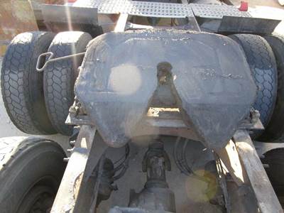 Fontaine AIR SLIDE Fifth Wheel for a Volvo VNL