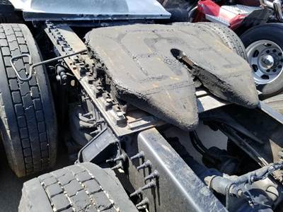 Fontaine AIR SLIDE Fifth Wheel for a Volvo VNL