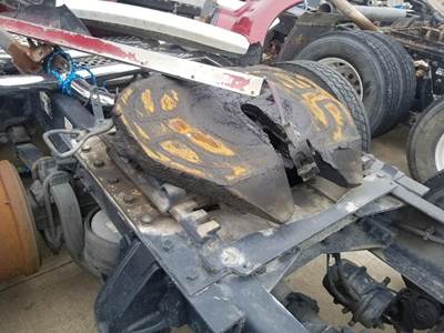 Fontaine AIR SLIDE Fifth Wheel for a Kenworth T680