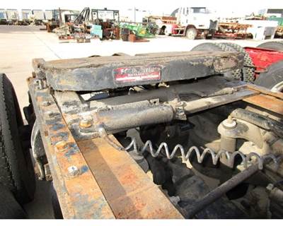 Fontaine AIR SLIDE Fifth Wheel for a Peterbilt 378