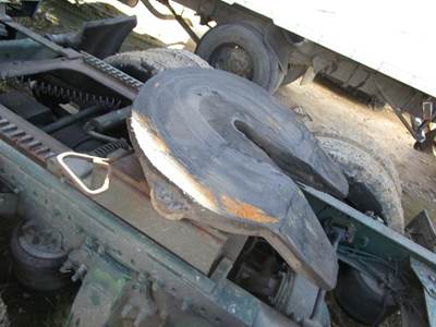 Holland AIR SLIDE Fifth Wheel for a Freightliner CENTURY CLASS 12