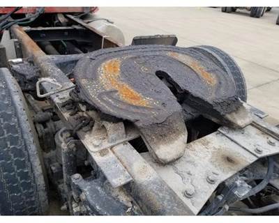 Holland STATIONARY Fifth Wheel for a Kenworth T800