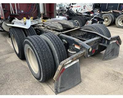 Alliance COLUMBIA 120 Cutoff for a Freightliner COLUMBIA 120