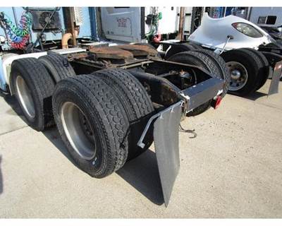 Eaton 387 Cutoff for a Peterbilt 387