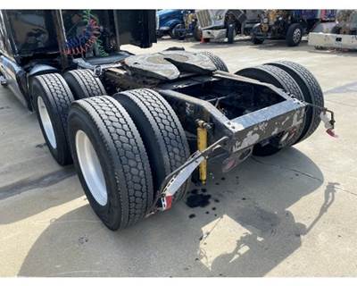 Eaton 387 Cutoff for a Peterbilt 387
