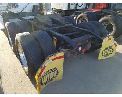 Eaton COLUMBIA 120 Cutoff for a Freightliner COLUMBIA 120