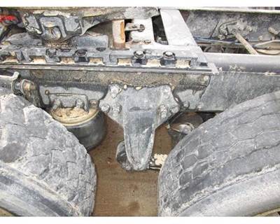 Eaton COLUMBIA 120 Cutoff for a Freightliner COLUMBIA 120