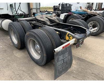Eaton COLUMBIA 120 Cutoff for a Freightliner COLUMBIA 120