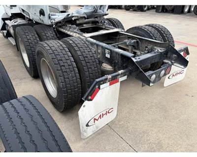 Eaton T880 Tandem Axle Cutoff for a Kenworth T880