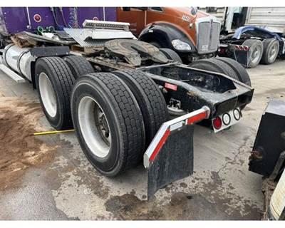 Rockwell 4900 Cutoff for a Western Star TR 4900