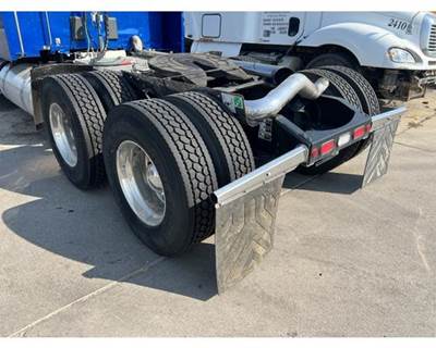 Rockwell 579 Cutoff for a Peterbilt 579