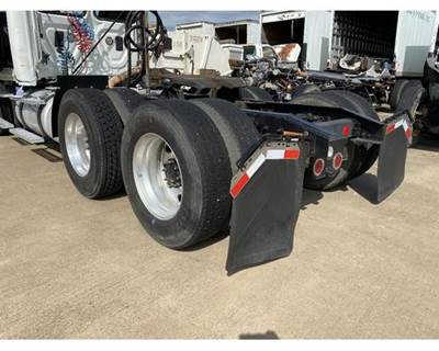 Rockwell CASCADIA 125 Cutoff for a Freightliner CASCADIA 125