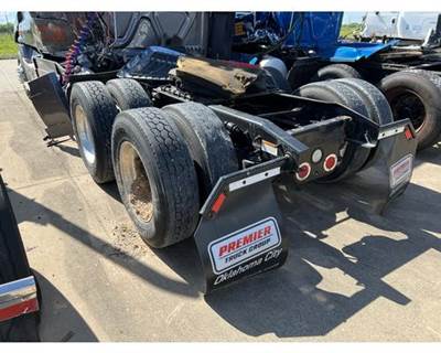 Rockwell CASCADIA 125 Cutoff for a Freightliner CASCADIA 125