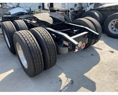 Rockwell CASCADIA 125 Cutoff for a Freightliner CASCADIA 125