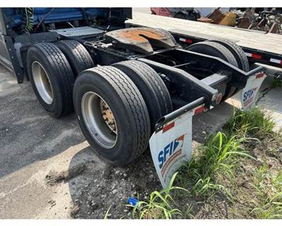 Rockwell CASCADIA 126 Cutoff for a Freightliner CASCADIA 126