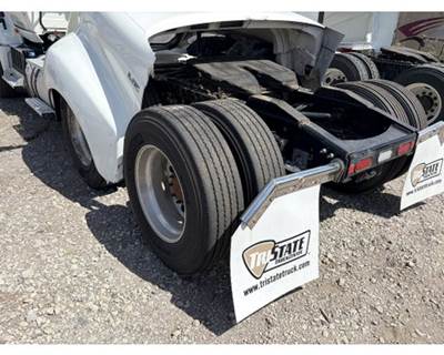 Rockwell LT62F Tandem Axle Cutoff for a International LT62F