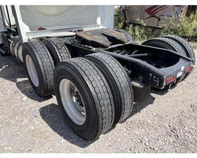 Rockwell LT62F Tandem Axle Cutoff for a International LT62F