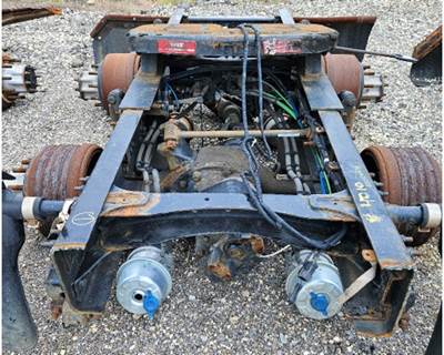 Rockwell MT-40-14X Cutoff for a Freightliner CASCADIA 125