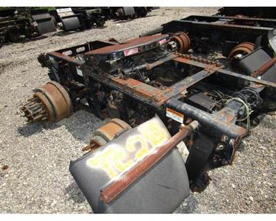 Rockwell MT40-143 Cutoff for a Freightliner COLUMBIA 120