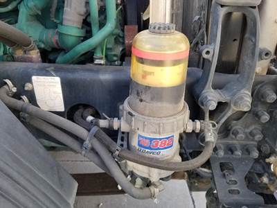 Davco 382 Fuel / Water Separator for a Volvo VNL