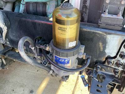 Davco 382 Fuel / Water Separator for a Volvo VNL