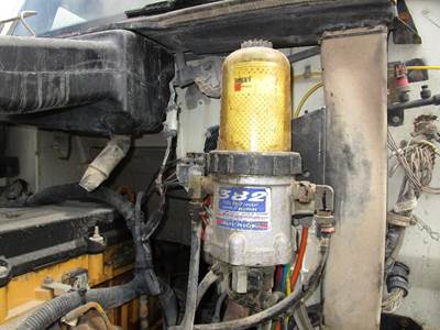 Davco 382 Fuel / Water Separator for a International 9400I