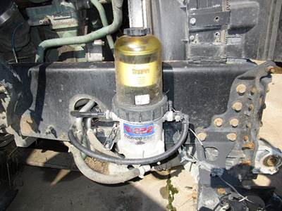 Davco 382 Fuel / Water Separator for a Volvo VNL