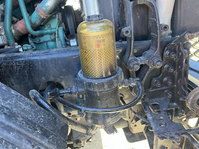 Davco 382 Fuel / Water Separator for a Volvo VNL