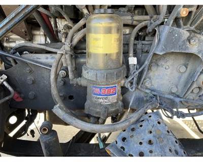 Davco 382 Fuel / Water Separator for a International RH613