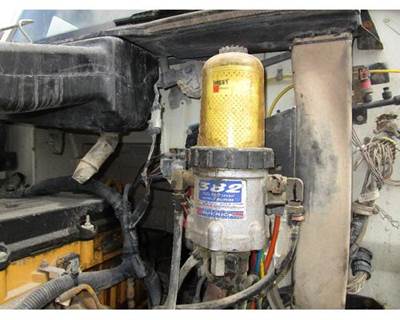 Davco 382 Fuel / Water Separator for a International 9400I