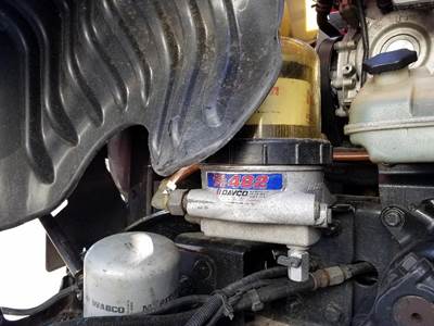 Davco 482 Fuel / Water Separator for a Freightliner CASCADIA 125