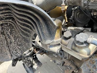 Davco 482 Fuel / Water Separator for a Freightliner CASCADIA 125