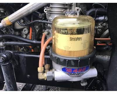 Davco 482 Fuel / Water Separator for a Freightliner CORONADO 12