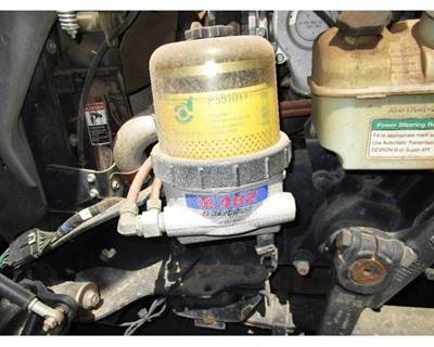 Davco 482 Fuel / Water Separator for a Western Star TR 5700