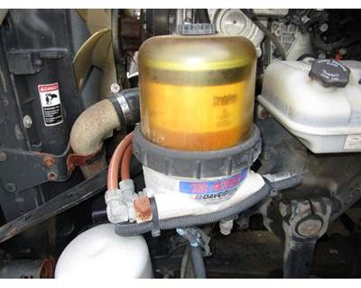 Davco 482 Fuel / Water Separator for a Freightliner CASCADIA 132