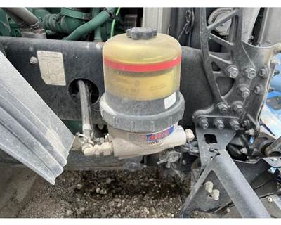 Davco 483 Fuel / Water Separator for a Volvo VNL