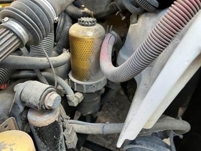 Davco M2 106 Fuel / Water Separator for a Freightliner M2 106