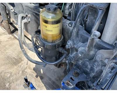 Volvo VNL Fuel / Water Separator