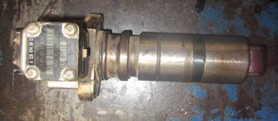Mercedes-Benz MBE 4000 Fuel Injection Pump