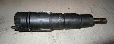 Mercedes-Benz MBE 900 Fuel Injector