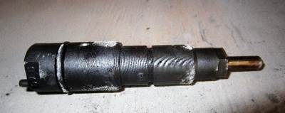 Mercedes-Benz MBE 900 Fuel Injector